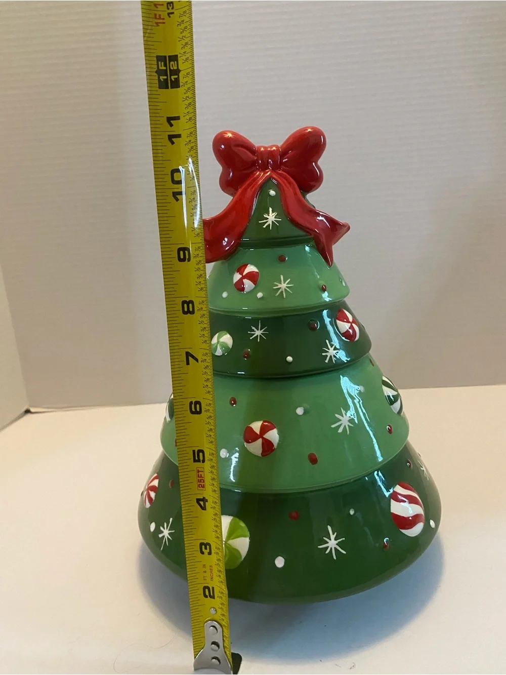 Christmas Tree Cookie Jar w/ Gum Drops & A Bow Atop The Tree Holiday Decor